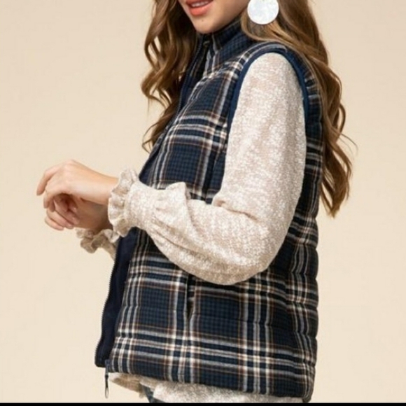 Entro New Haven Plaid Vest Womens - Picture 2 of 8